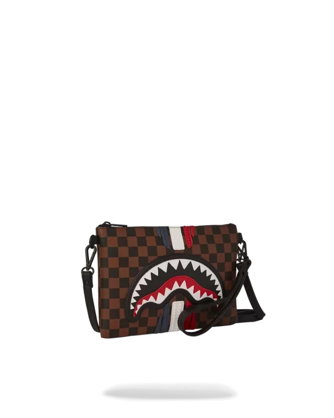 AMBREIAJ CROSSOVER SHARKS IN PARIS GT