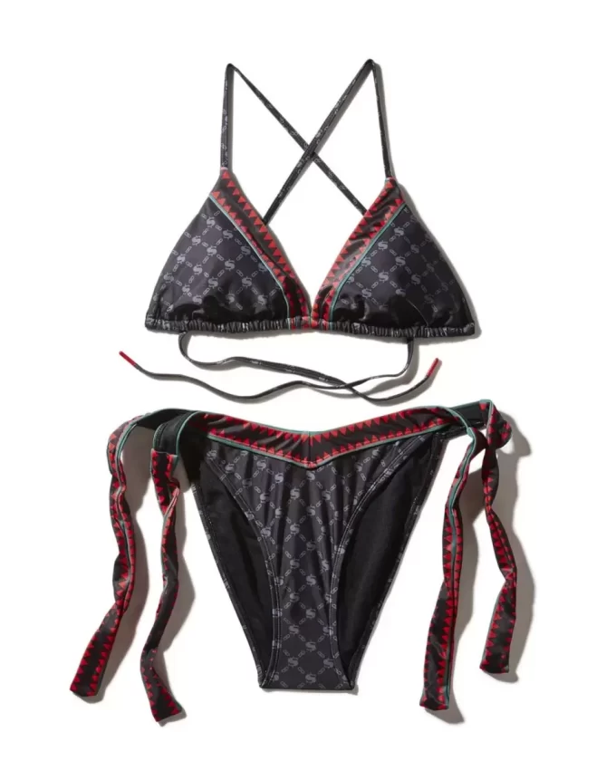 BIKINI CU MODEL DE BANI LA MIEZUL NOPȚII BIKINI CU MODEL DE BANI LA MIEZUL NOPȚII