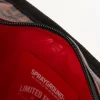 CARGO CROSSBODY: ÎMPĂRȚIȚI BONUL CARGO CROSSBODY: ÎMPĂRȚIȚI BONUL