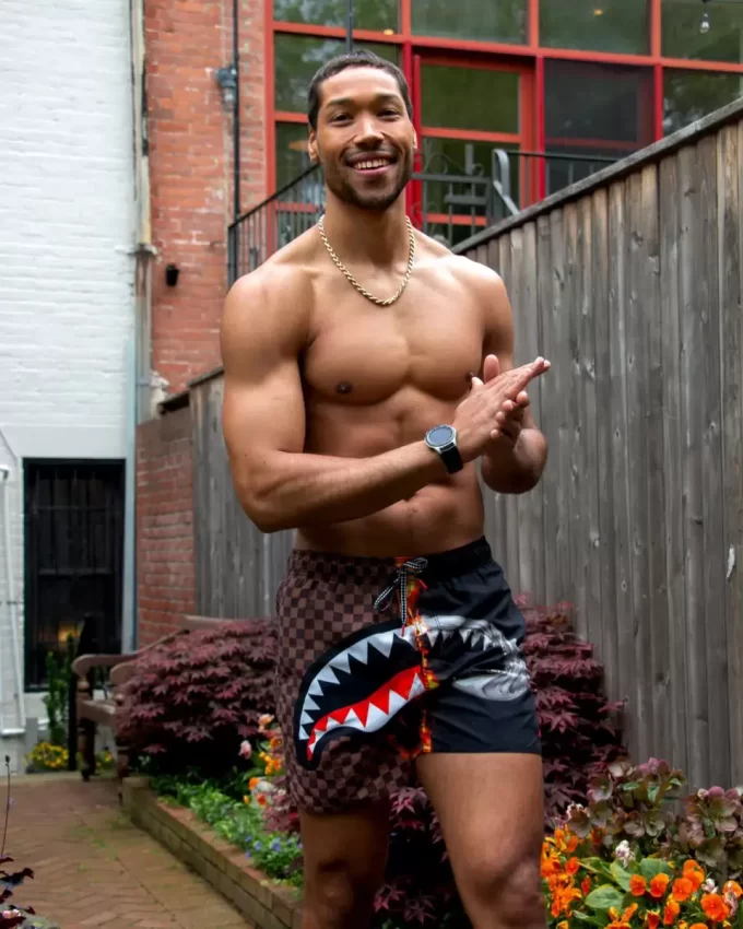 COSTUȘ DE BĂI DE NEOPERIBIL SHARKS IN PARIS