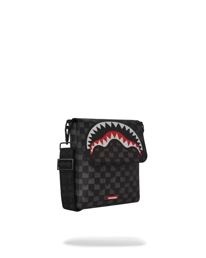 CUREA MESAJER ATOMIC VAPOR SHARK CUREA MESAJER ATOMIC VAPOR SHARK