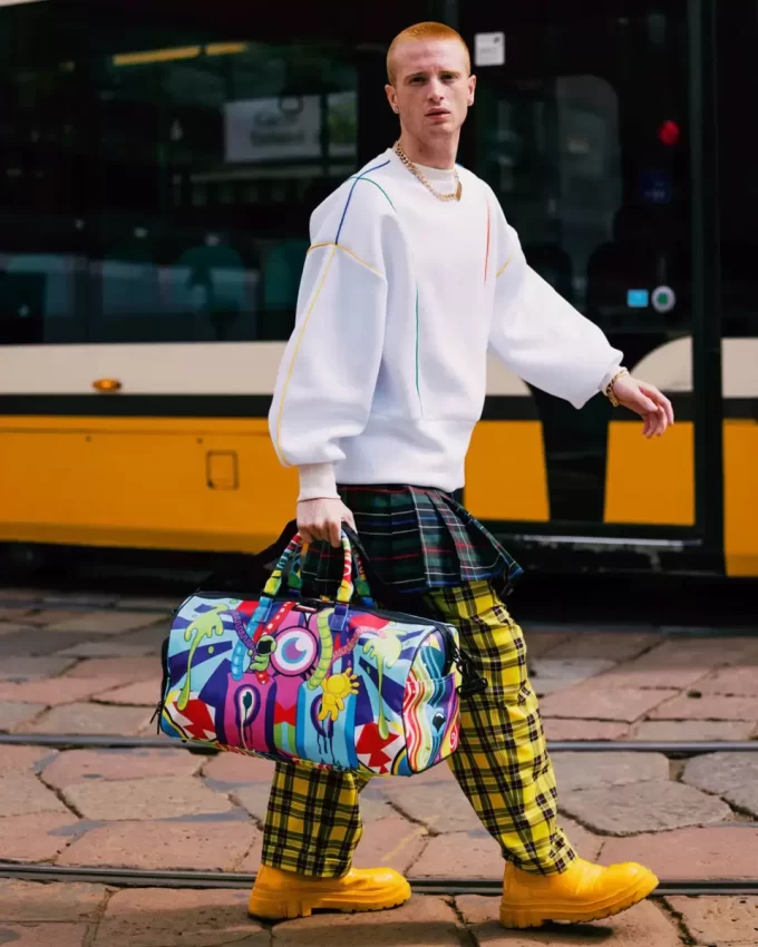 DUFFLE MIND TRIP 2 DUFFLE MIND TRIP 2
