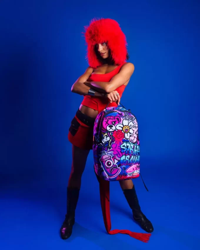 ESTE UN RUCSAC DLXR COMPLICAT ESTE UN RUCSAC DLXR COMPLICAT