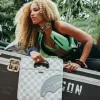 Geantă de mână A.I.8 AFRICAN INTELLIGENCE, rezervată și ocupată, cu stil, pentru orașe Geantă de mână A.I.8 AFRICAN INTELLIGENCE, rezervată și ocupată, cu stil, pentru orașe