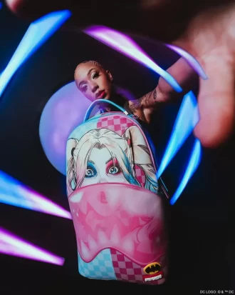 HARLEY QUINN BUBBLE GUM SHARK