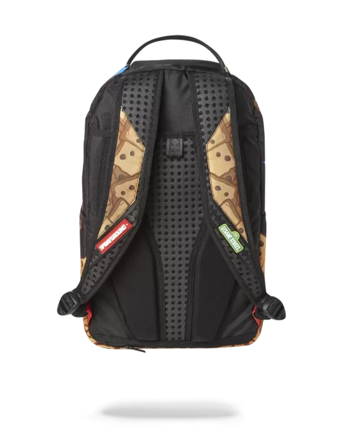 MONSTRUL FURSECURILOR: RUCSAC DIN ALUAT DE FURSECURI MONSTRUL FURSECURILOR: RUCSAC DIN ALUAT DE FURSECURI