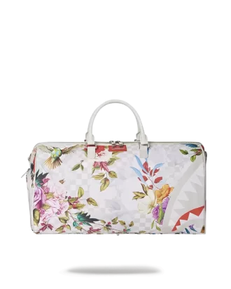 ÎN GRĂDINĂ DUFFLE