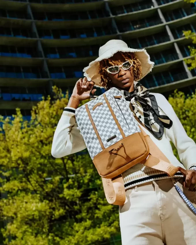 Pachet inteligent HENNY LATTE Pachet inteligent HENNY LATTE