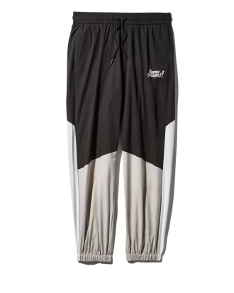 PANTALONI CU BLOCURI DE VÂNT PANTALONI CU BLOCURI DE VÂNT