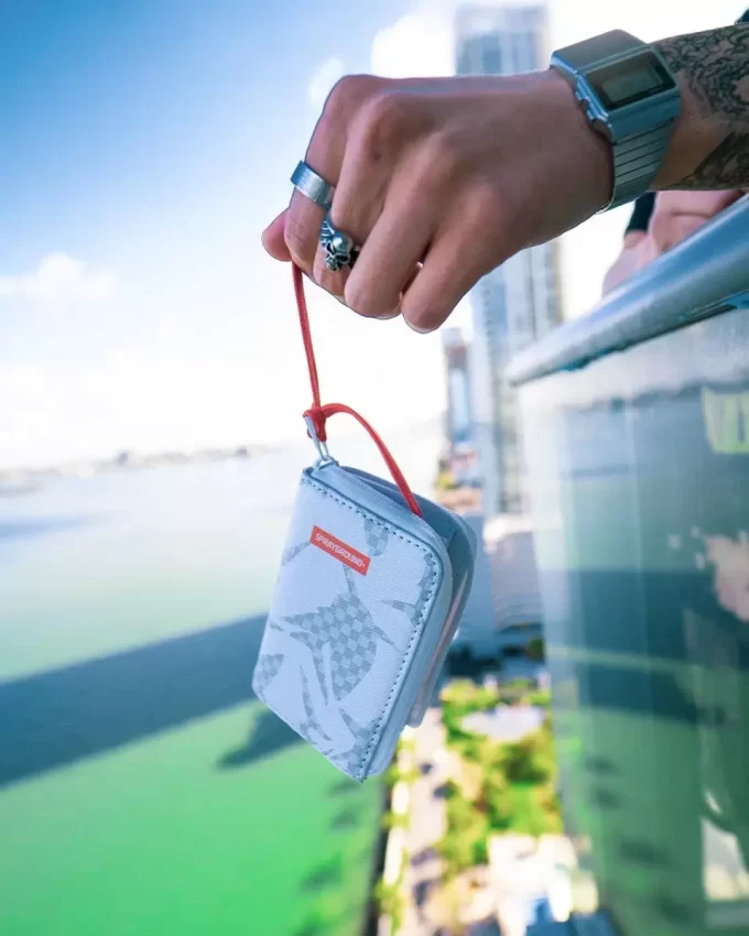 Portofel cu model Shark Check (alb) Portofel cu model Shark Check (alb)