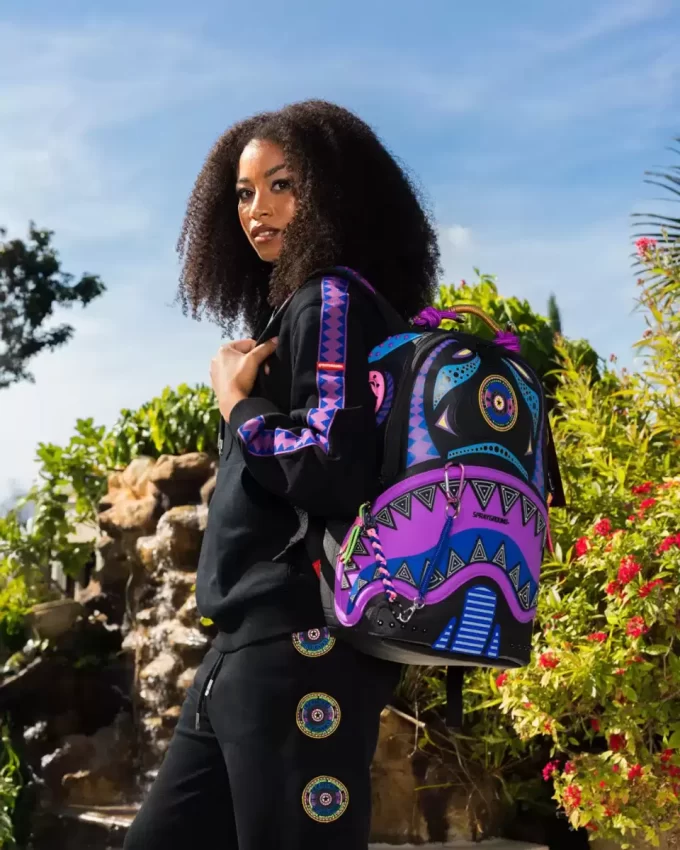RUCSAC A.I. 12 BROOKLYN & BEYOND – SANDFLOWER COLLAB RUCSAC A.I. 12 BROOKLYN & BEYOND – SANDFLOWER COLLAB