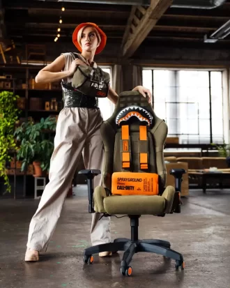 Rucsac de piept CALL OF DUTY FLYING ASSASSINS cu parașută