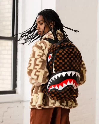 RUCSAC FURRR SHARKS IN PARIS (DLXV)