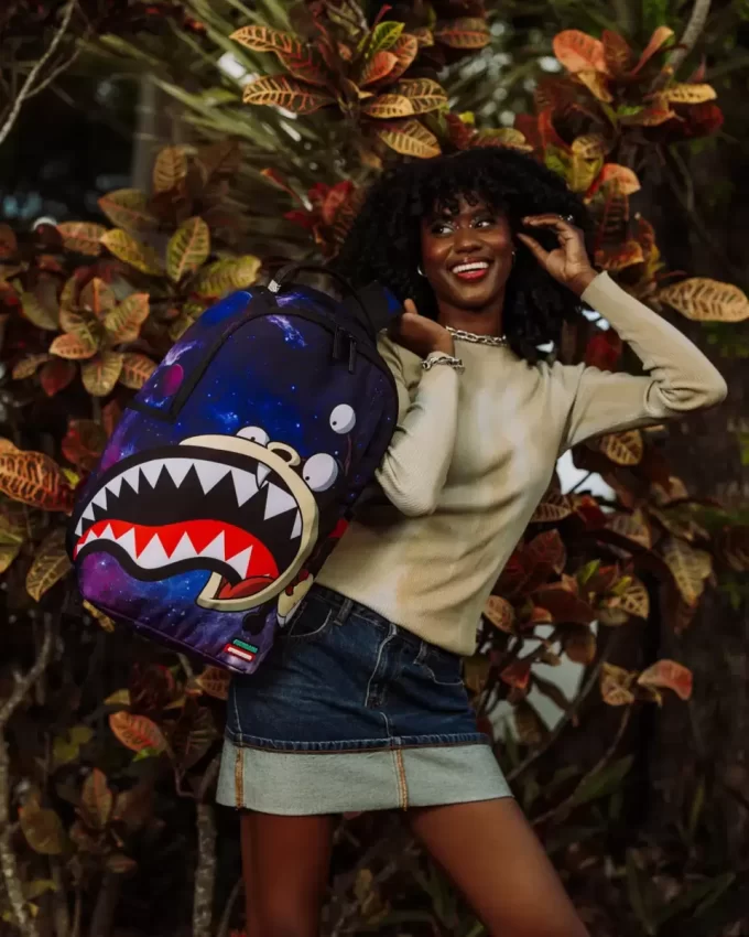 Rucsac FUTURAMA NIBBLER EAT SHARK DLXR Rucsac FUTURAMA NIBBLER EAT SHARK DLXR
