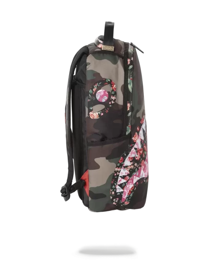 RUCSAC GRANDMA SHARK (UNUL DIN UNU) RUCSAC GRANDMA SHARK (UNUL DIN UNU)