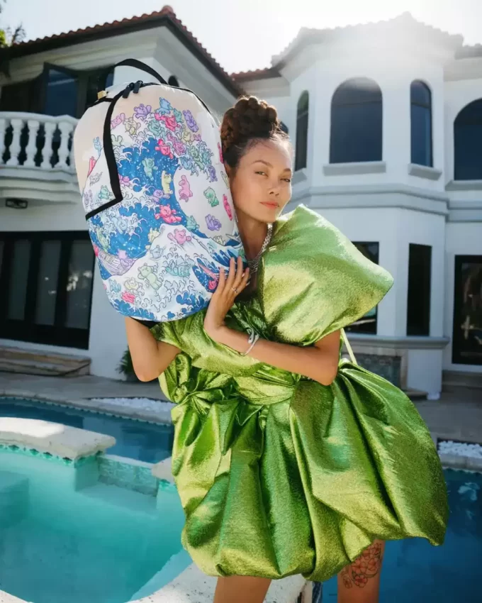 RUCSAC GUMMY BEAR VALURI RUCSAC GUMMY BEAR VALURI