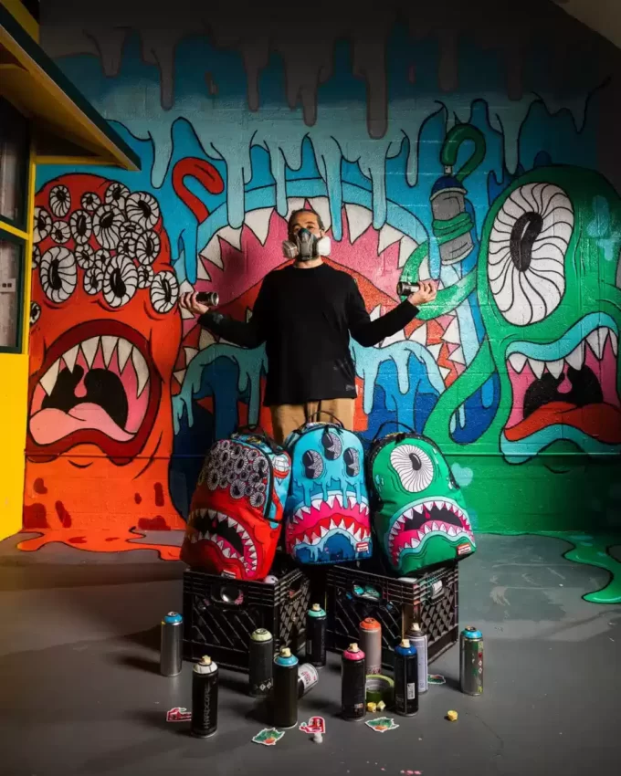 RUCSAC JORGE RODRIGUEZ THE ARTIST COLLAB BLINKY SHARK RUCSAC JORGE RODRIGUEZ THE ARTIST COLLAB BLINKY SHARK