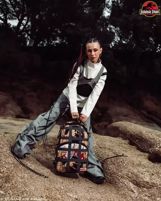RUCSAC JURASSIC DELIVERY (DLXV) RUCSAC JURASSIC DELIVERY (DLXV)