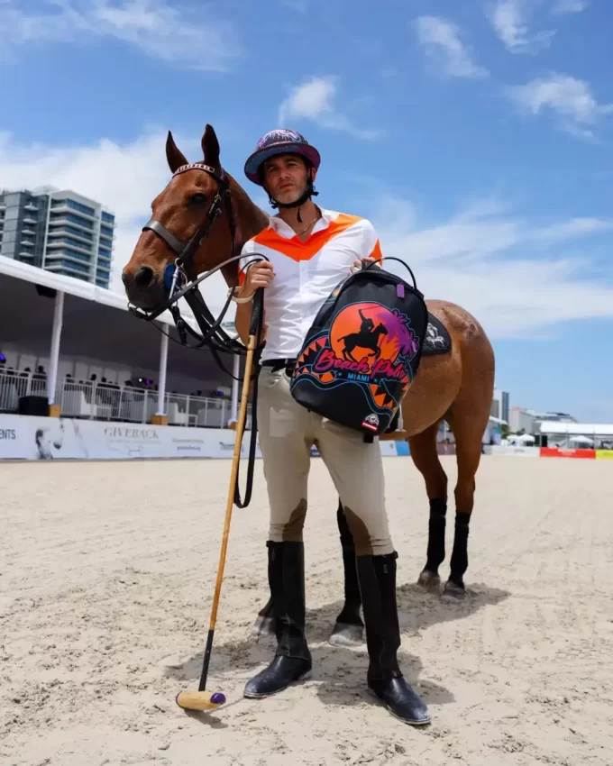 RUCSAC MIAMI BEACH POLO COLLAB (DLXV-NEGRU) RUCSAC MIAMI BEACH POLO COLLAB (DLXV-NEGRU)