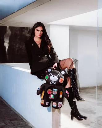 RUCSAC MONEYBEAR AL MILIARDARULUI MOGUL GLOBAL