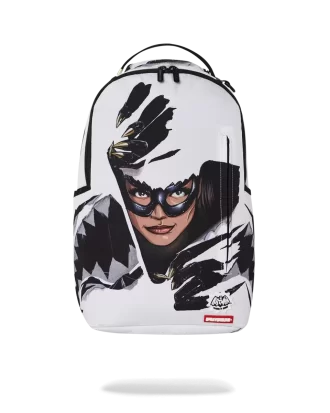 RUCSAC PISICWOMAN ÎN NOAPTE