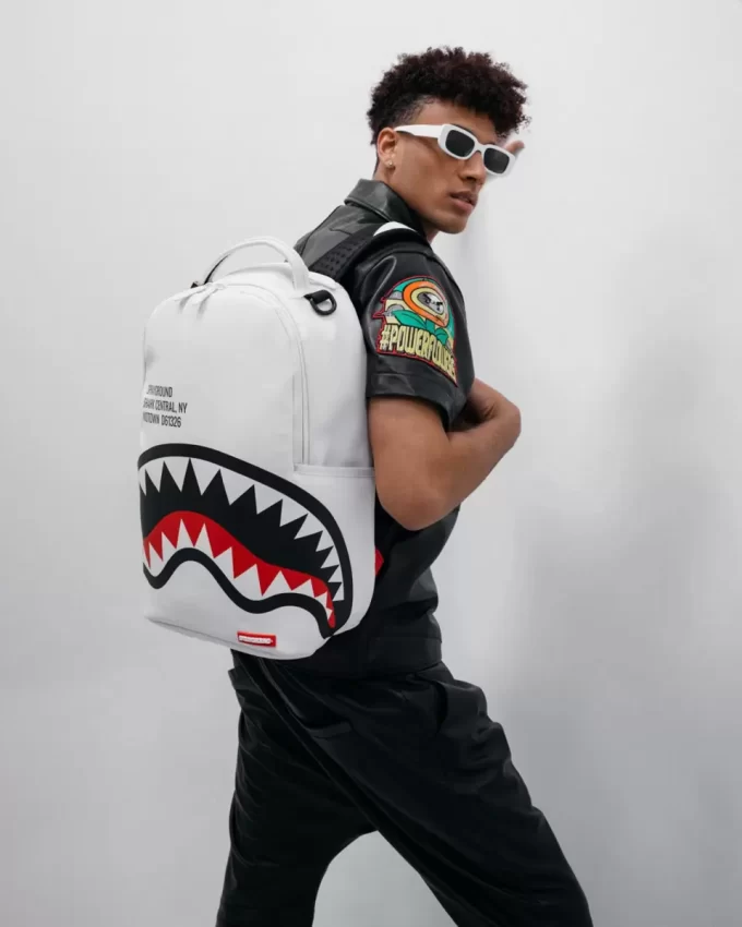 Rucsac SHARK CENTRAL (ALB) (DLXV) Rucsac SHARK CENTRAL (ALB) (DLXV)