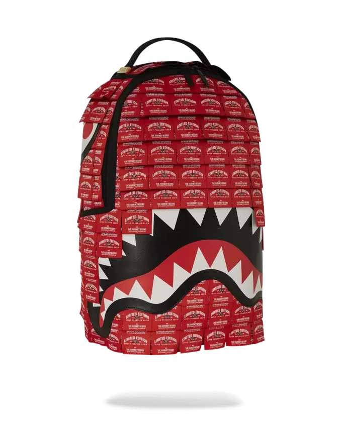 RUCSAC SHARK CONFECȚIONAT DIN ETICHETE ȚESUTE RUCSAC SHARK CONFECȚIONAT DIN ETICHETE ȚESUTE