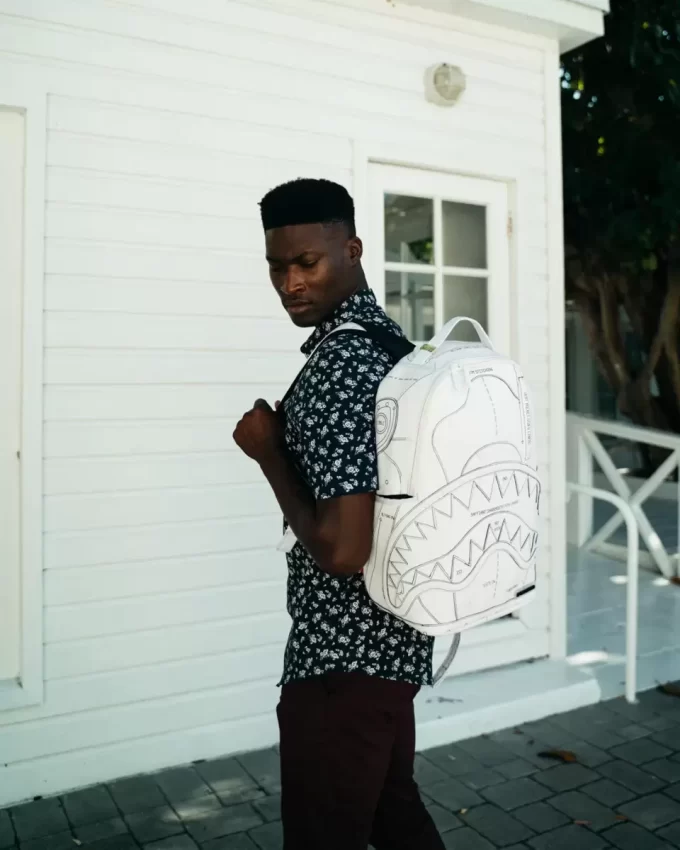 RUCSAC TECHNICAL CUT & SHARK (DLXV) RUCSAC TECHNICAL CUT & SHARK (DLXV)