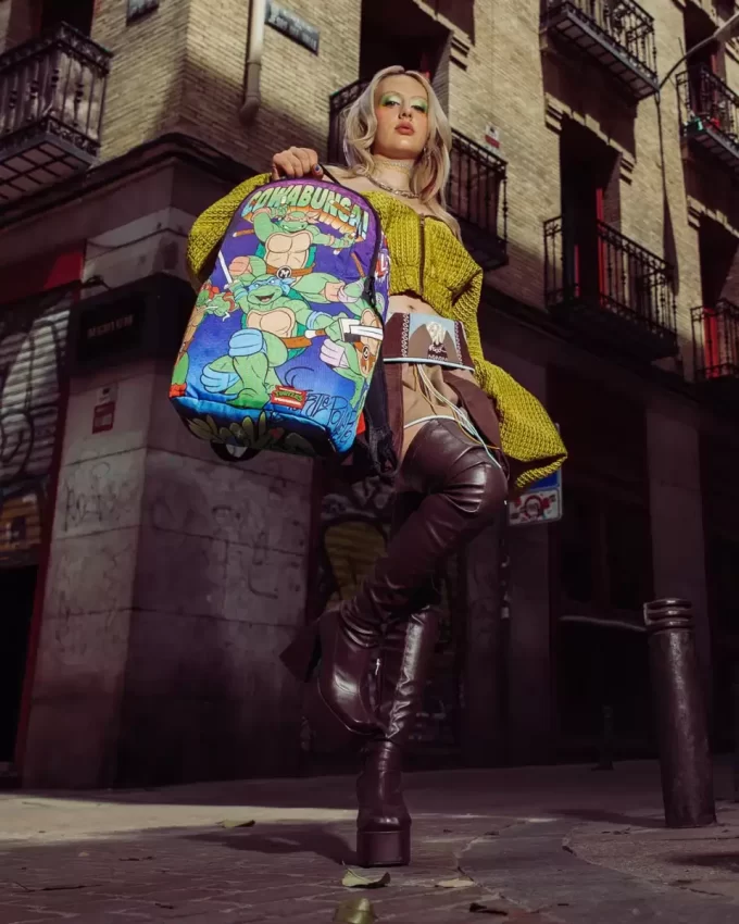Rucsac Teenage Mutant Ninja Turtles în modul Atacul Rucsac Teenage Mutant Ninja Turtles în modul Atacul