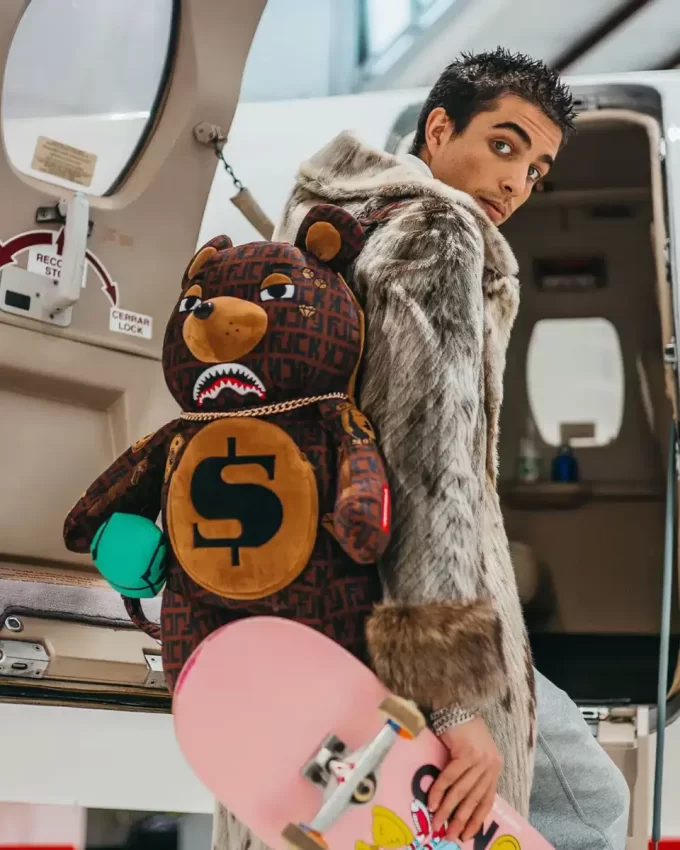 RUCSAC URSULEȚ DE PLUȘ OFFENDED MONEYBEAR RUCSAC URSULEȚ DE PLUȘ OFFENDED MONEYBEAR
