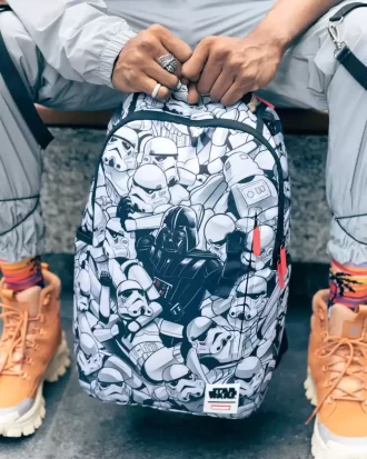 RĂZBOIUL STELELOR: RUCSAC CU ȘI PLUS STORM TROOPERS (DLXR)