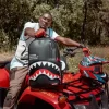 SHARK CENTRAL (NEGRU) (DLXV) SHARK CENTRAL (NEGRU) (DLXV)