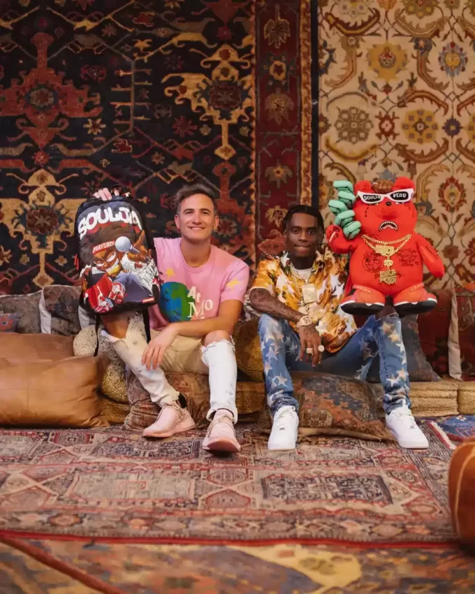 SOULJA BOY ÎNNEBUIEȘTE PLUTIMEA, DRACO SOULJA BOY ÎNNEBUIEȘTE PLUTIMEA, DRACO