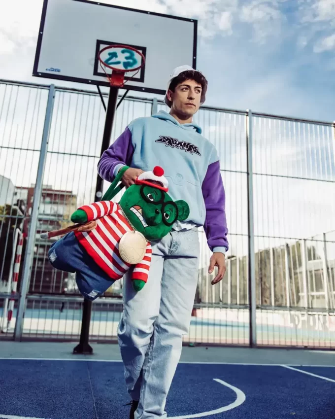 UNDE WALDO MONEYBEAR TEDDY BEAR RUCSAC UNDE WALDO MONEYBEAR TEDDY BEAR RUCSAC